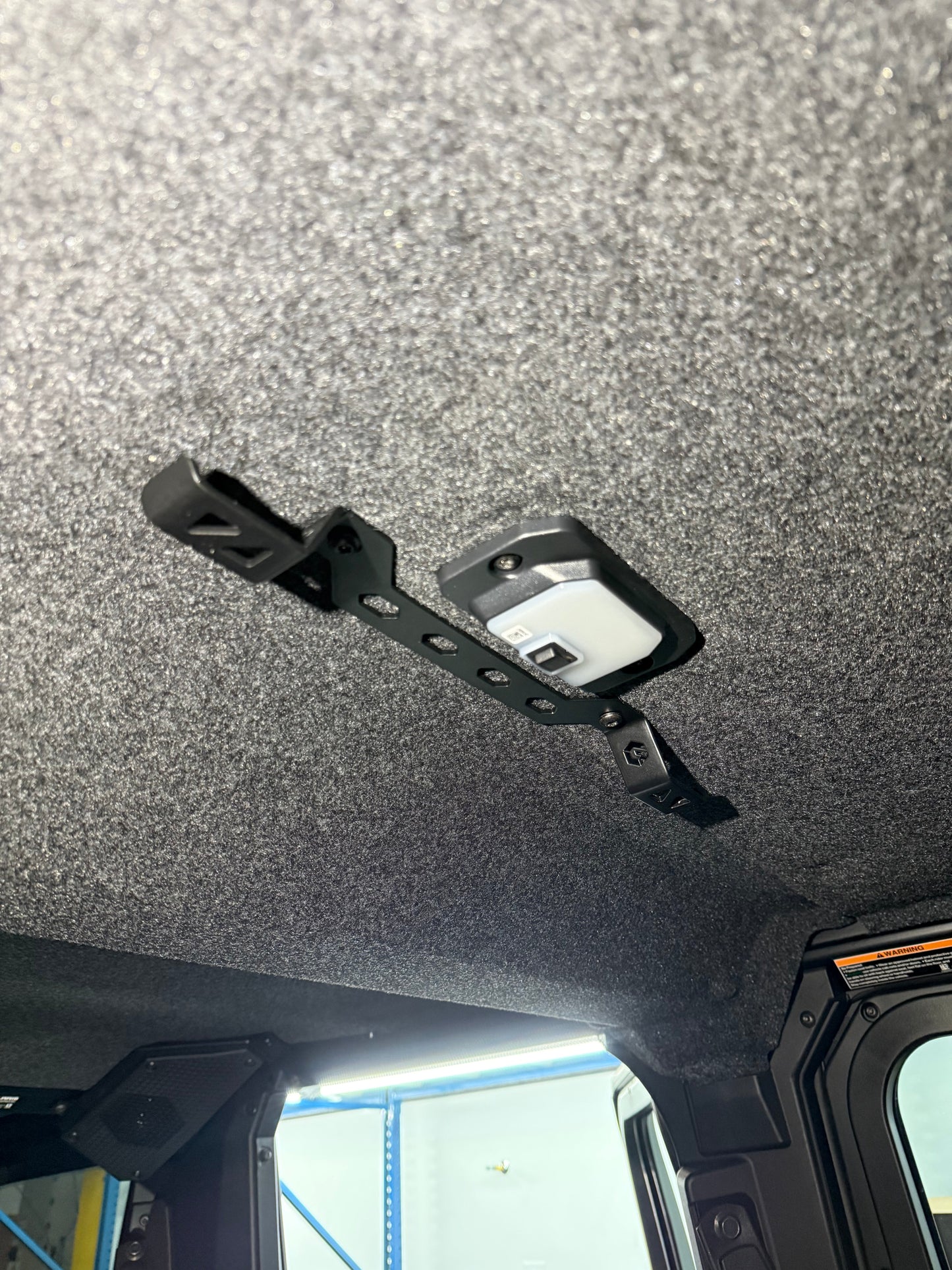 GEISER POLARIS XPEDITION HEADSET HANGER