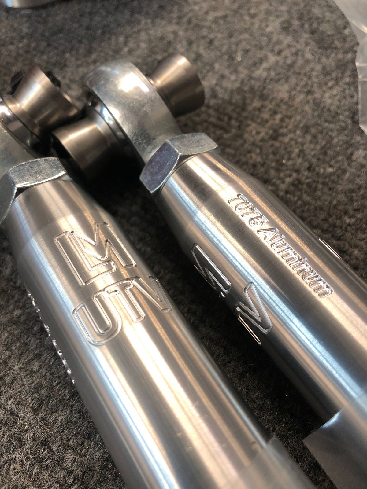 CAN-AM MAVERICK X3 Steering Tie Rods / 2017+RS (72in Heim) - 1