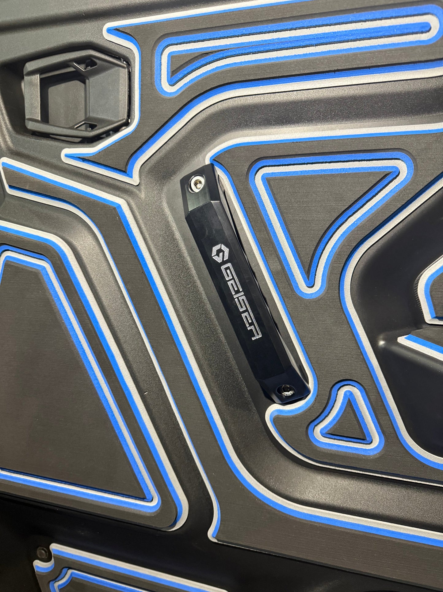 GEISER POLARIS XPEDITION DOOR HANDLE