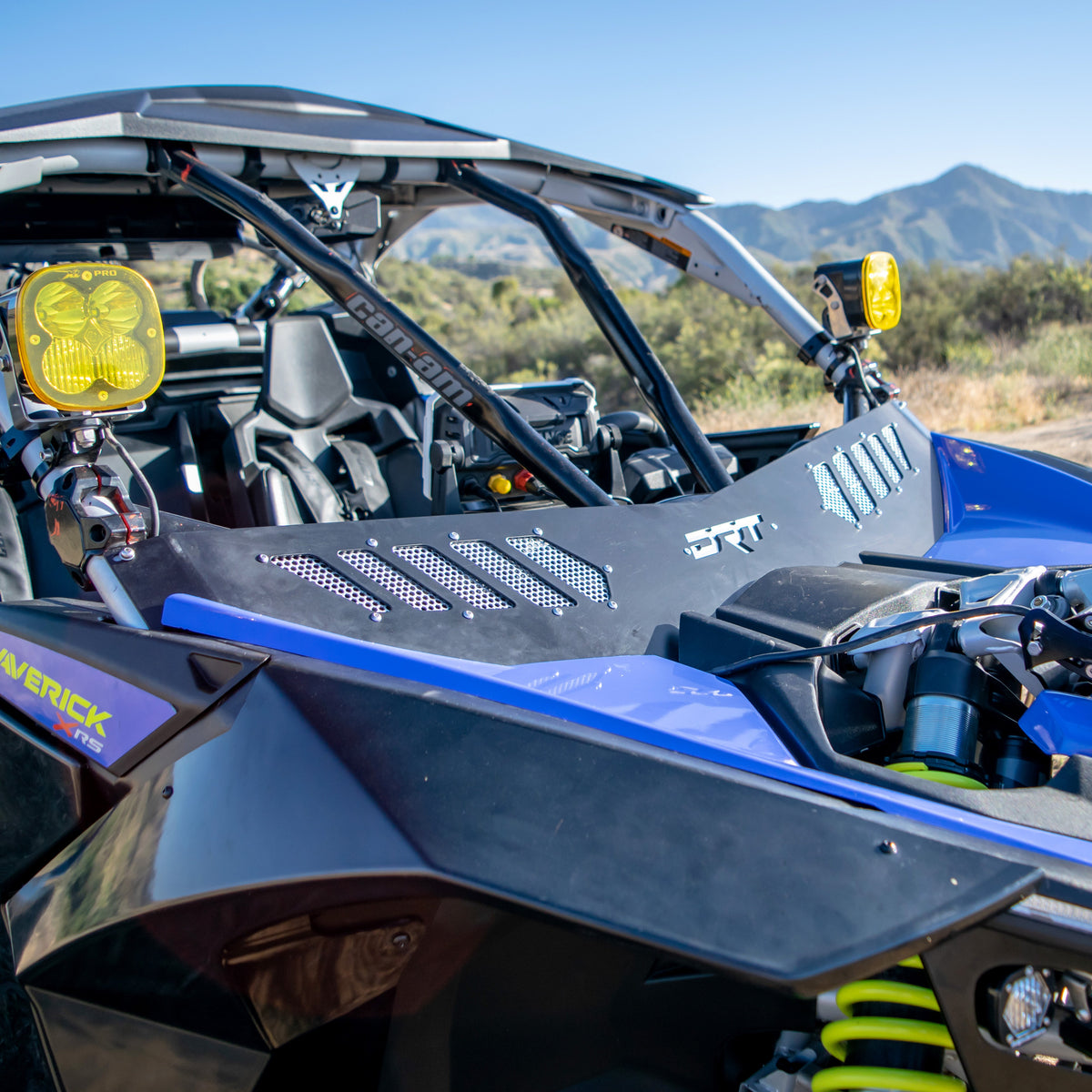 DRT Can Am Maverick X3 2017+ Wind Diffuser installed