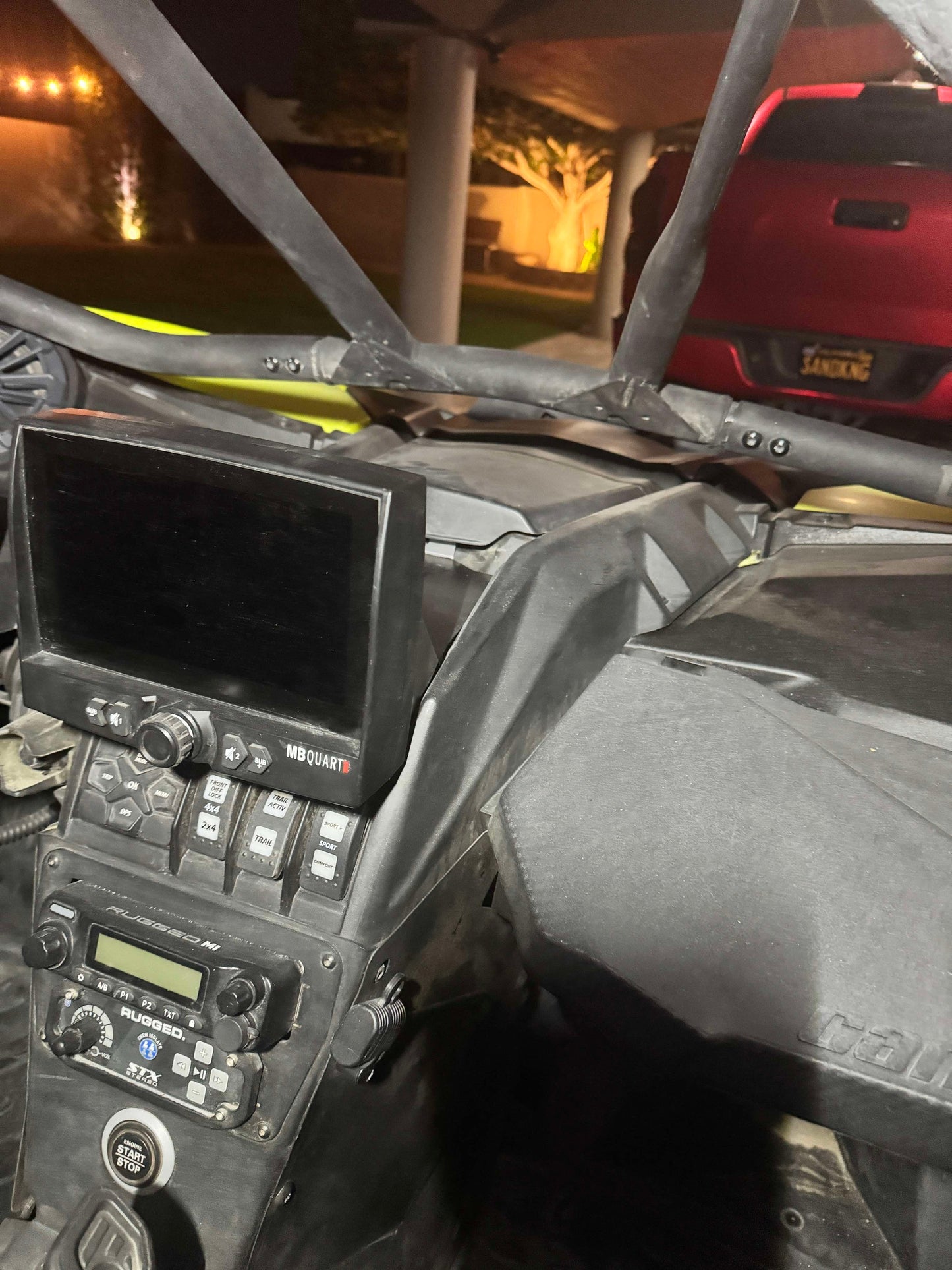 Can-Am X3 MB Quartz GMR7V1 Radio Mount (2017–2025)