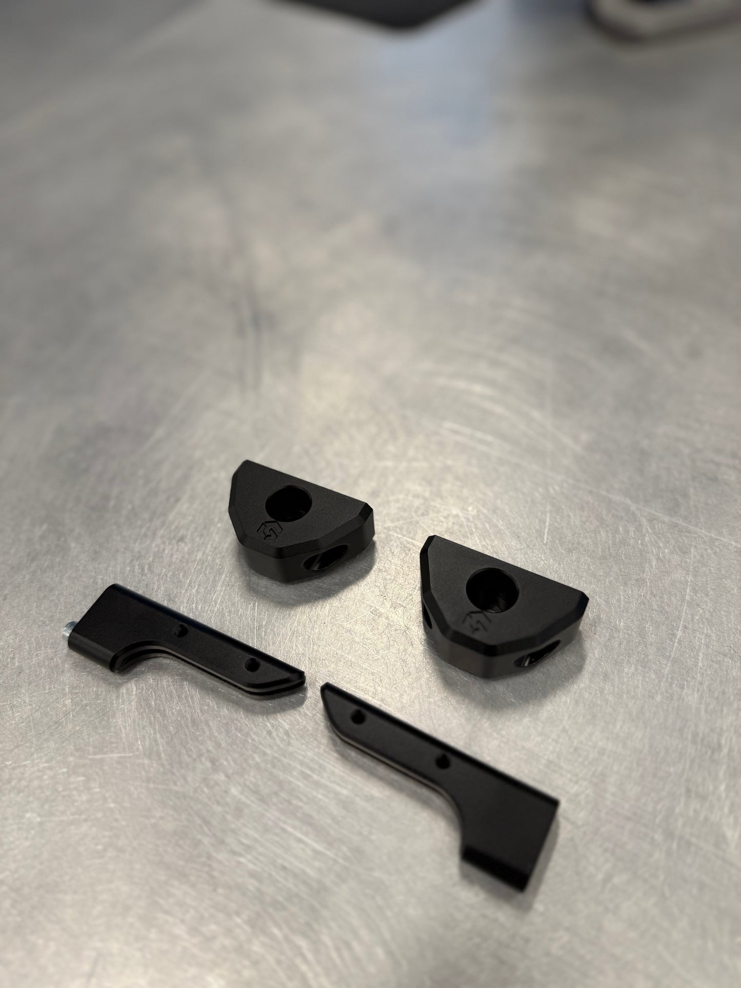 GEISER PERFORMANCE SUN VISORS