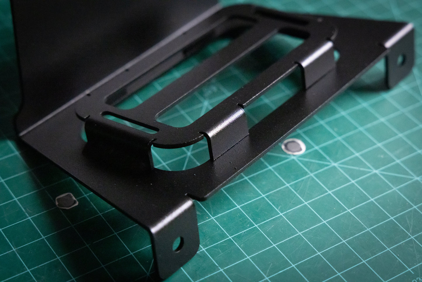 StayFlush Motorsports SFM ProR/XP 25 Auxbeam mount for off-road lighting, showing the black metal mount with mounting brackets.