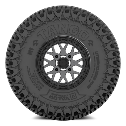 Tango on 15x7 V07 SG UTV Wheel and Tire Kit