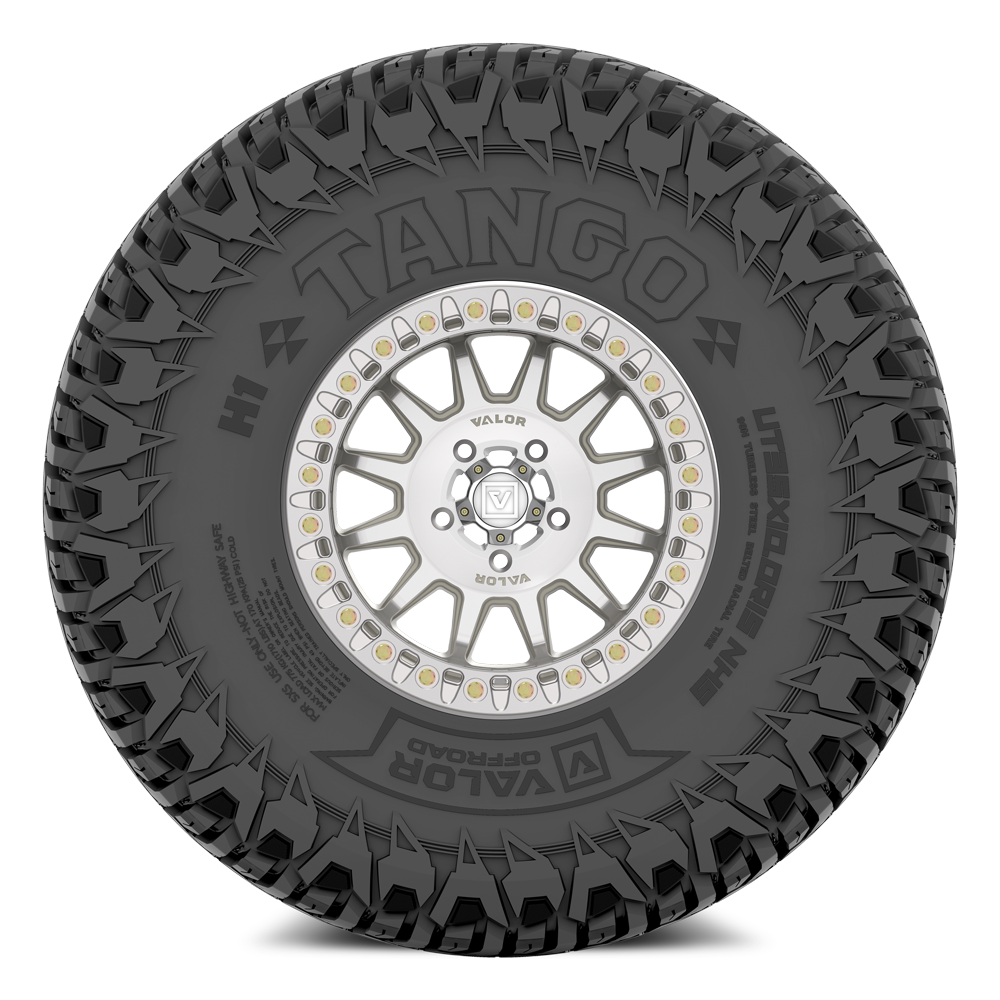 Tango on 15x7 V09 RM UTV Wheel and Tire Kit