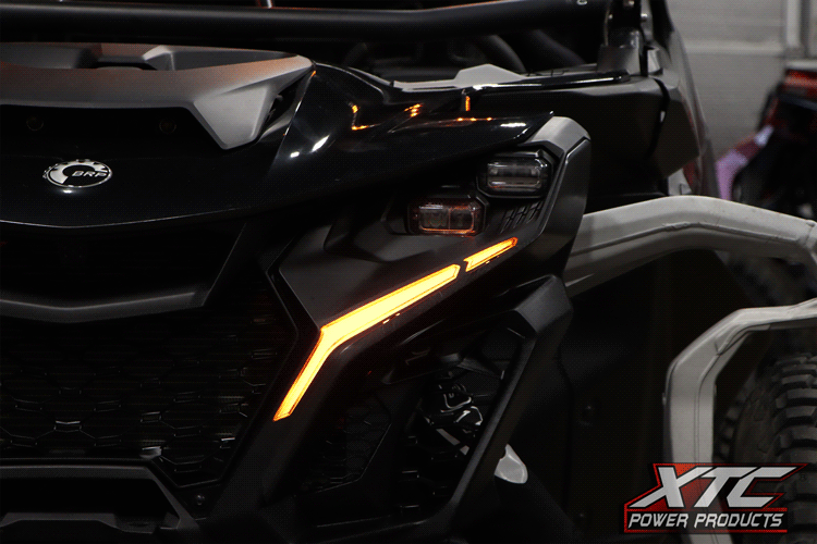Can-Am Maverick R Front Turn Signature Light Set