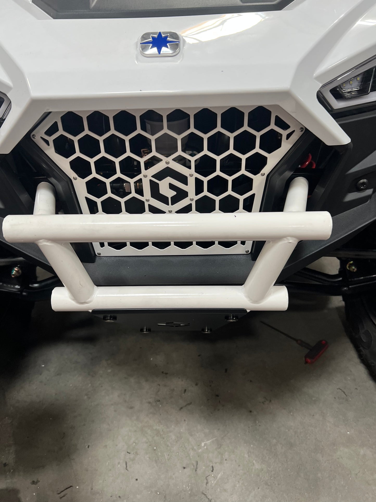 POLARIS RZR200 - GRILLE