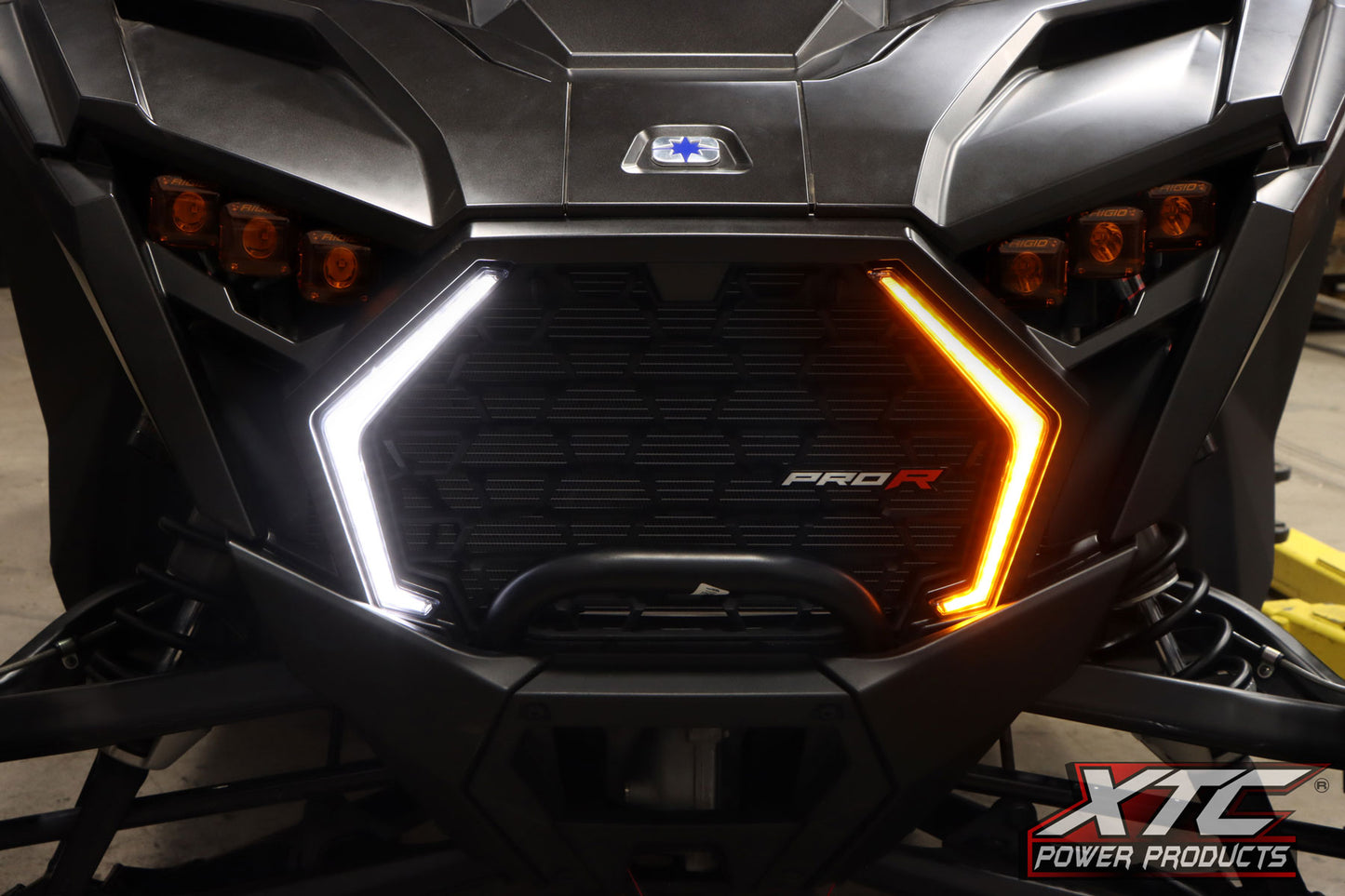 Polaris RZR Pro Front Turn Fang Light Set