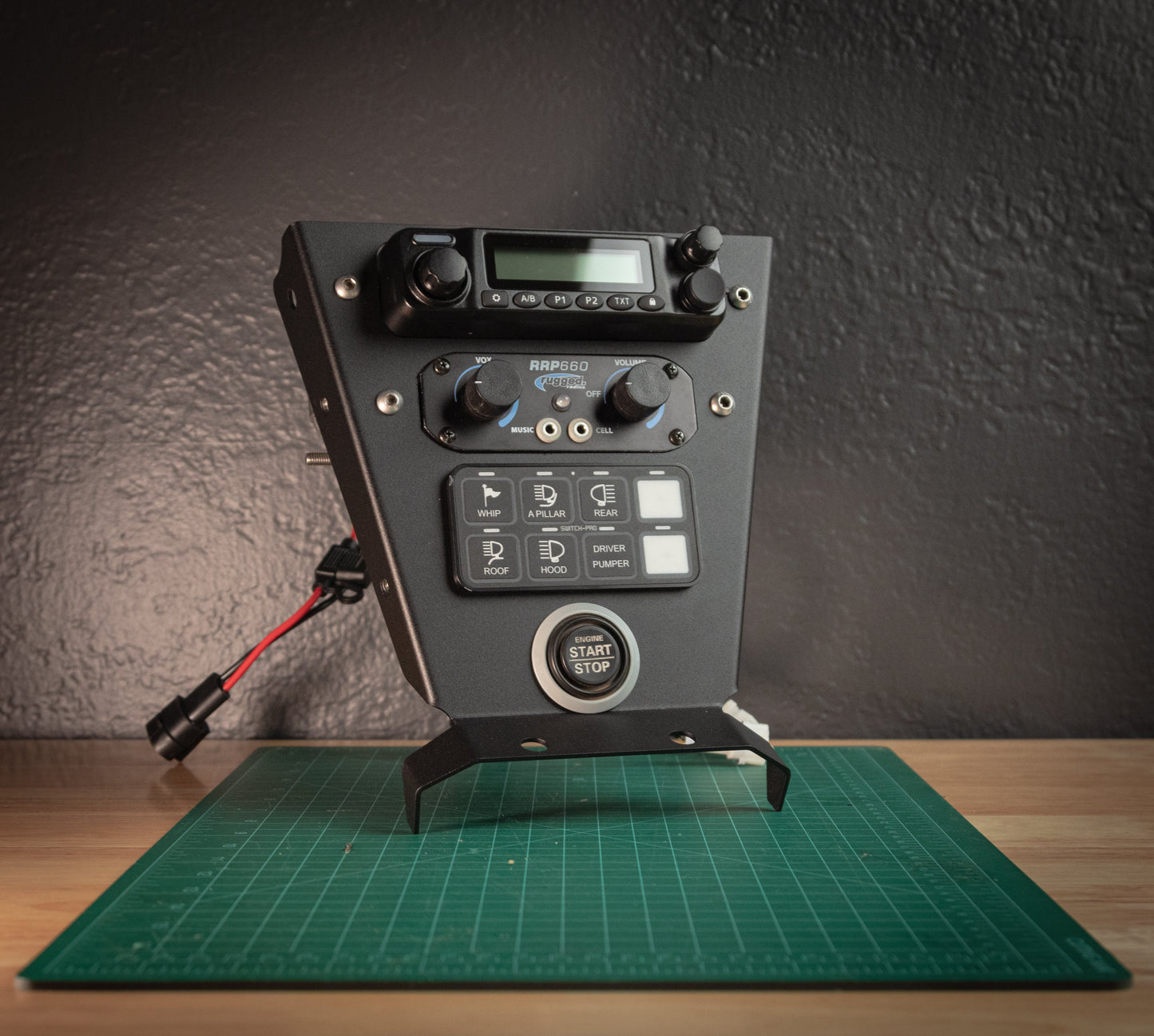 Can-Am X3 Rugged M1 / G1 Radio + Switch-Pros Mount