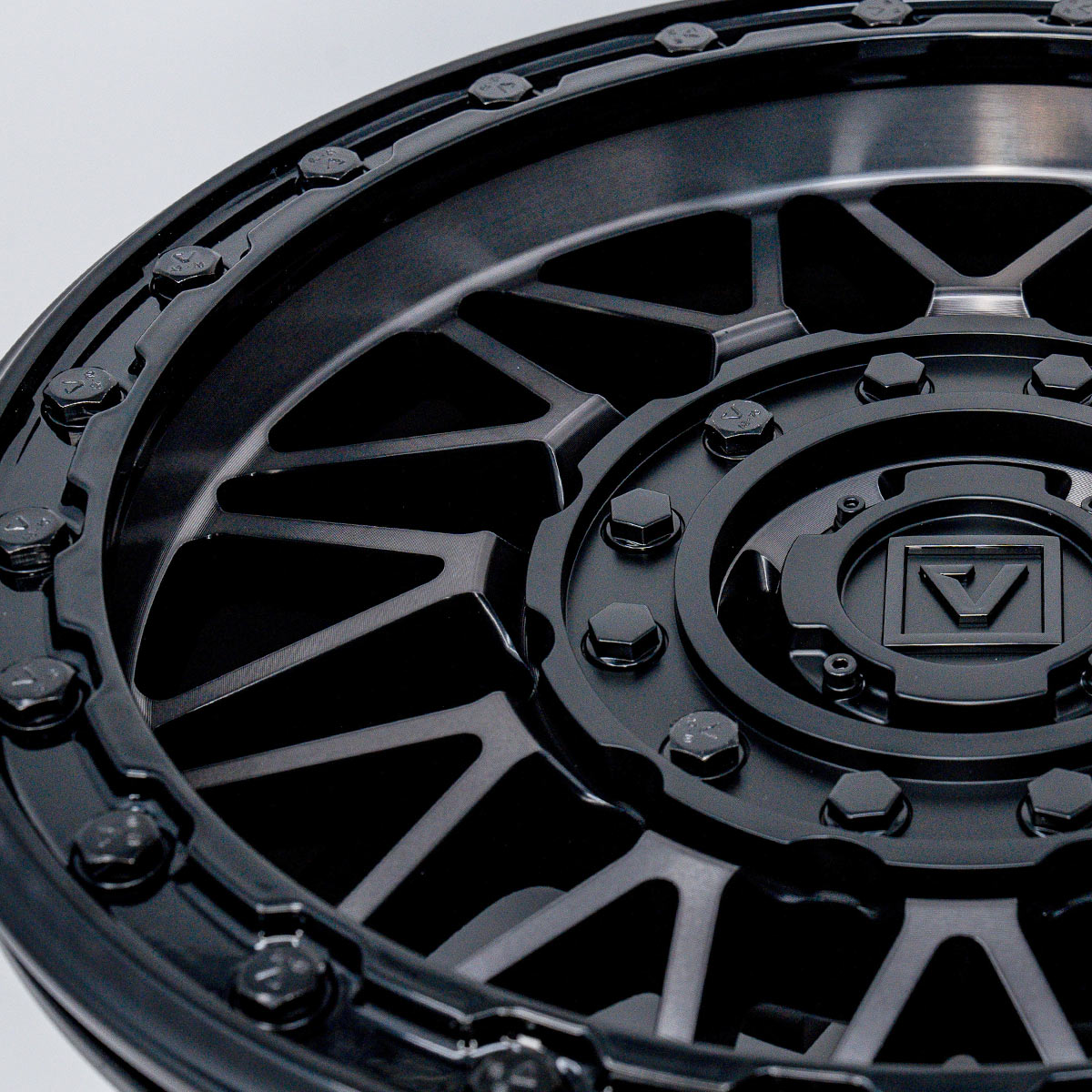 V08 Dark Tint UTV Beadlock - Valor Offroad