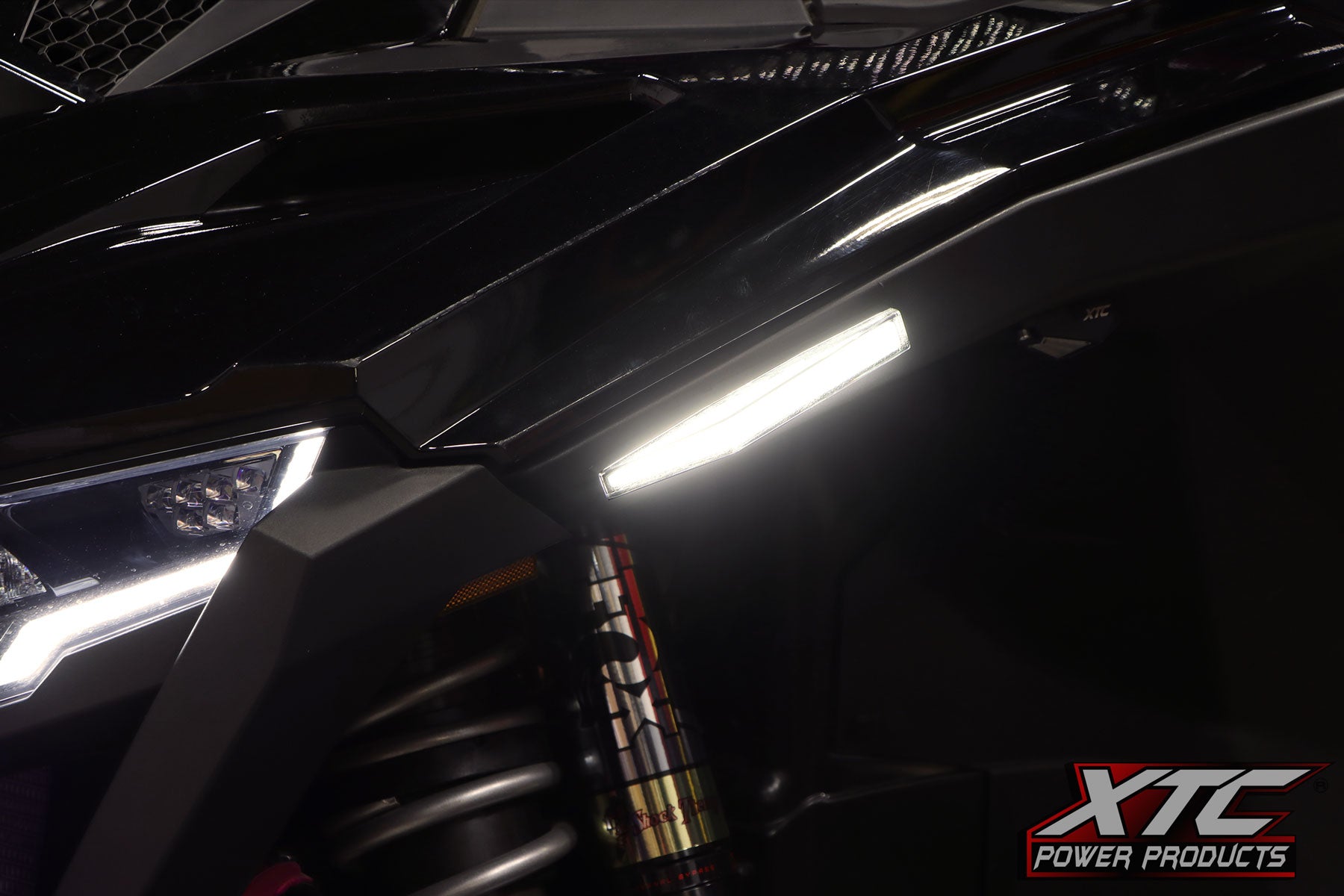 DRL Front X-LITE with Amber Sequential Turn Signals